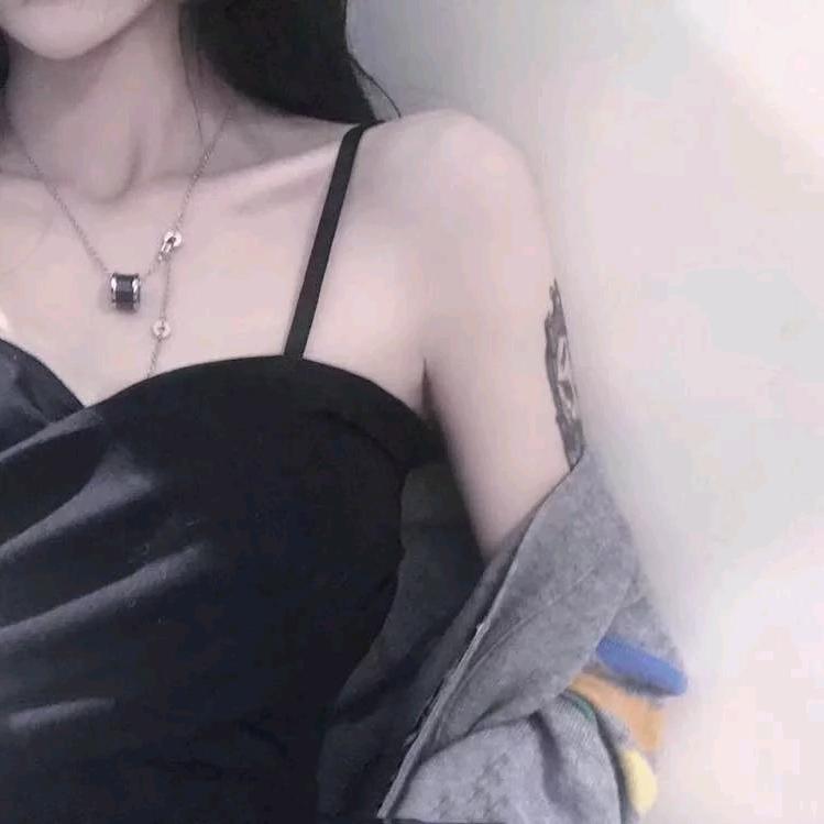 李诺诺