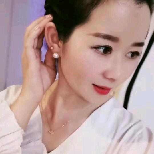 💕抱抱ঞᩚ兔꧔ꦿ᭄