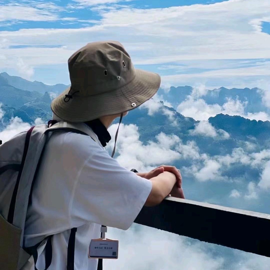 @大鹏带你去旅行（在恩施）