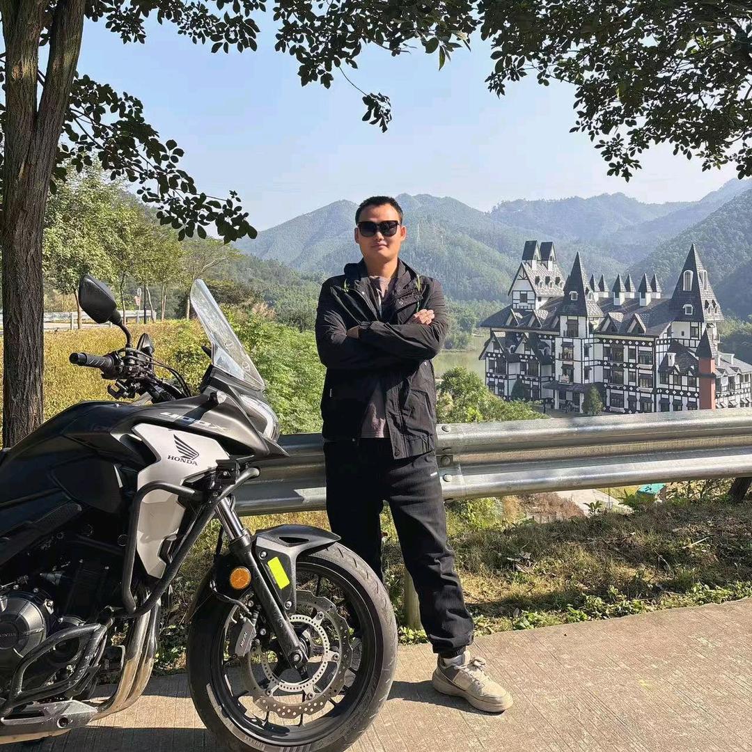 桂平    啊秋