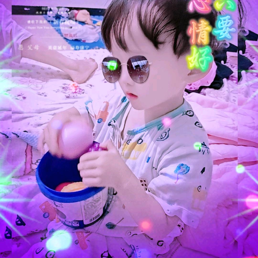 玥玥吖
