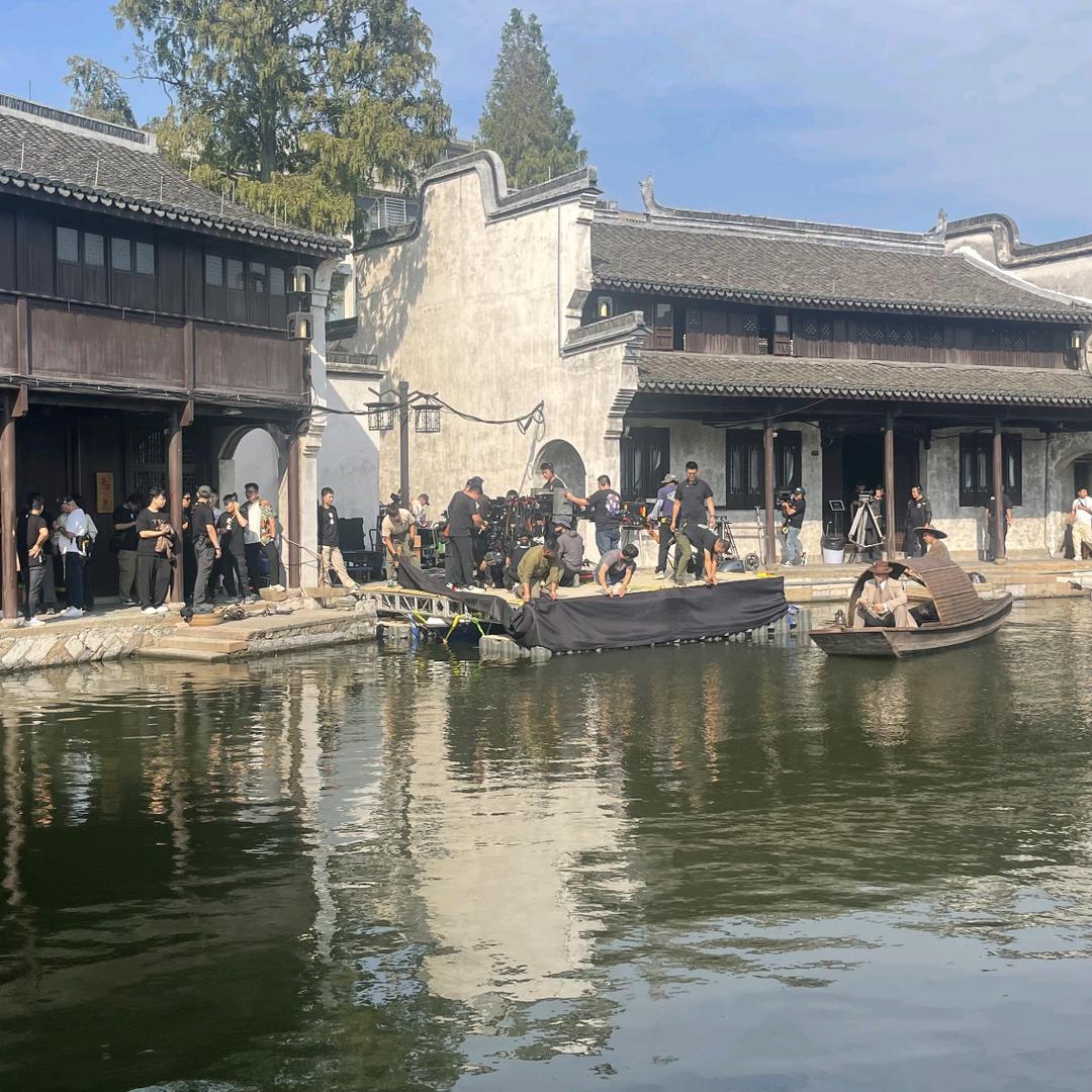 南浔区影视专班演艺中心
