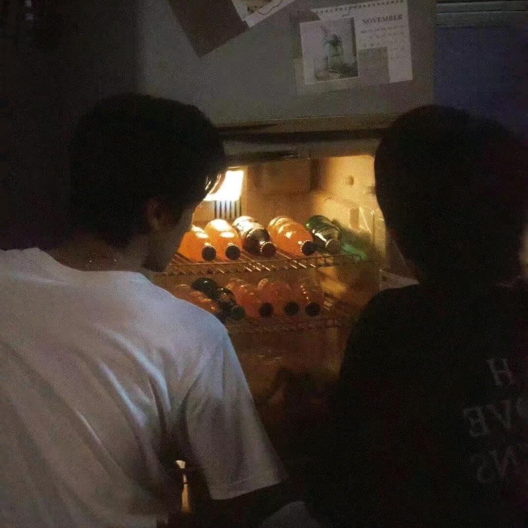 🤪😜🧐😎🥸🫣😶