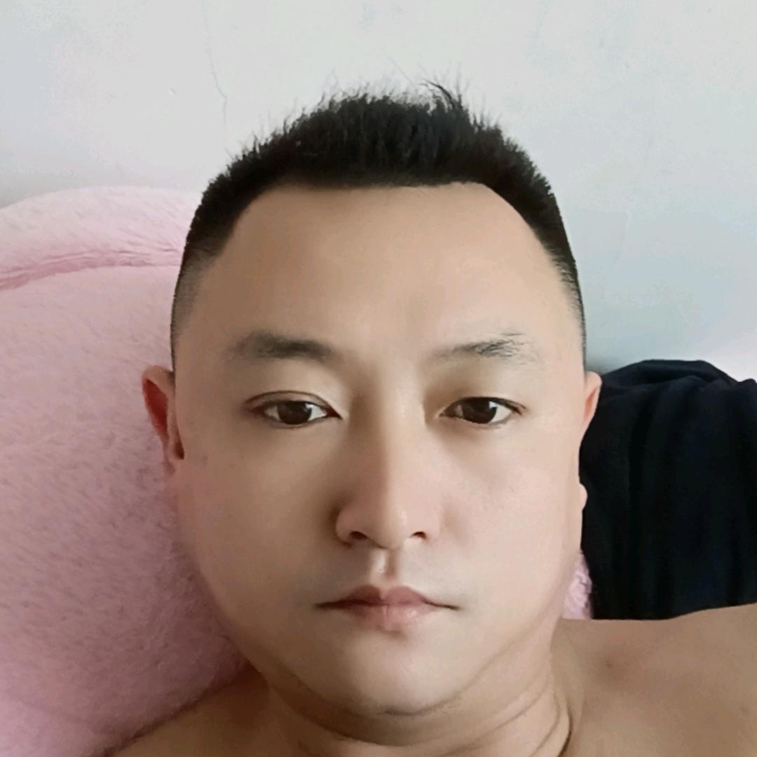 沉默帅哥