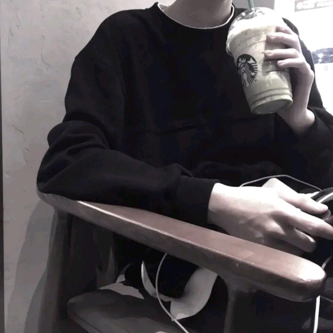 小黑