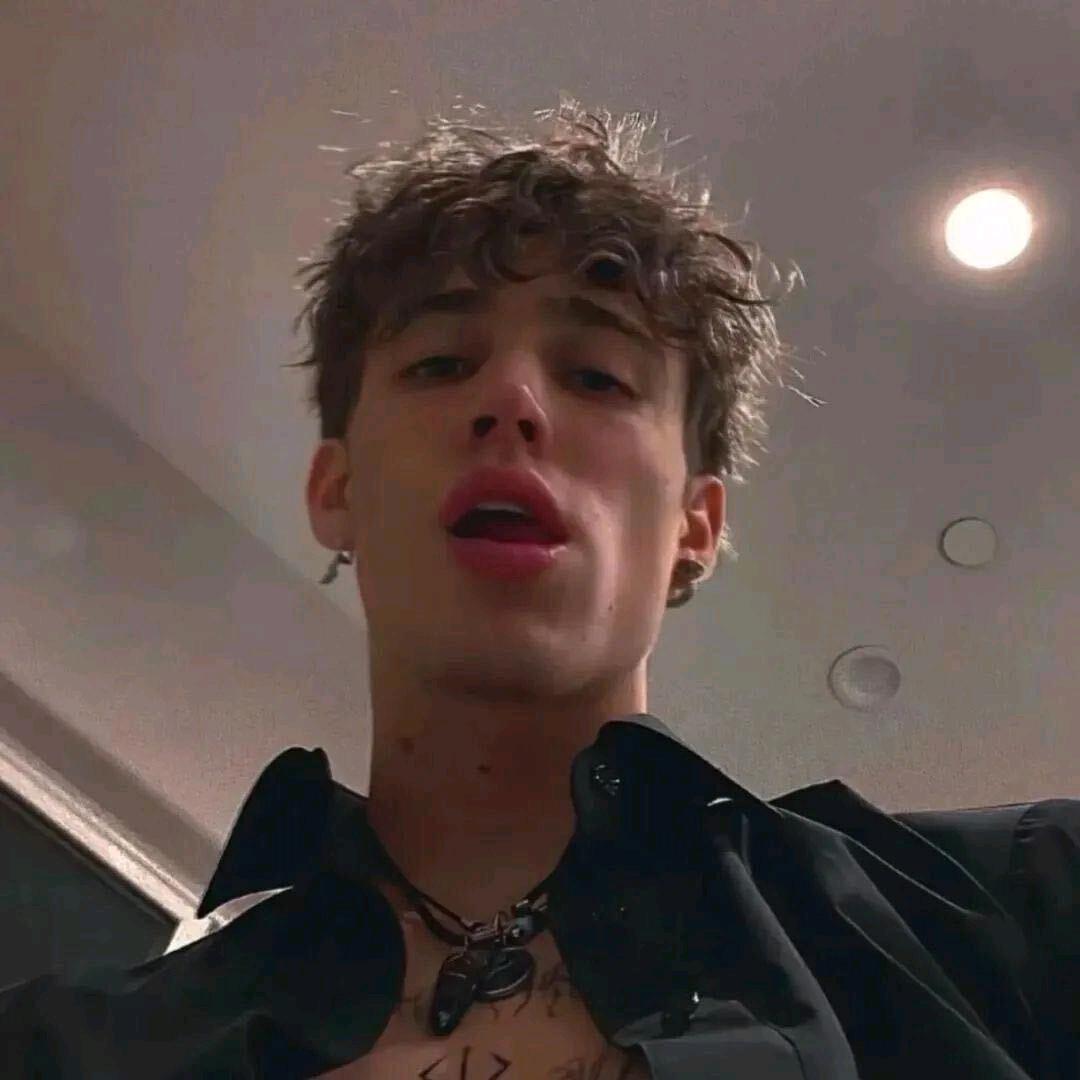 ⚡