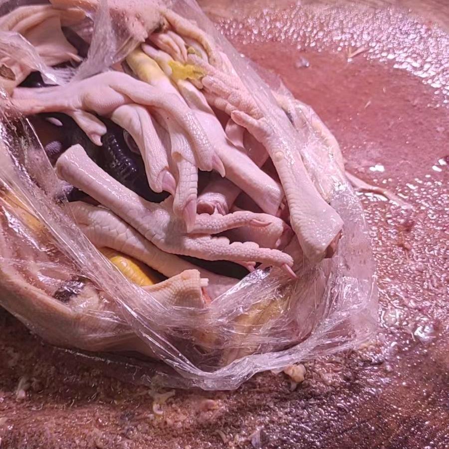江宁鸡鸭小陈（已搬到老街，以前卖鱼那里