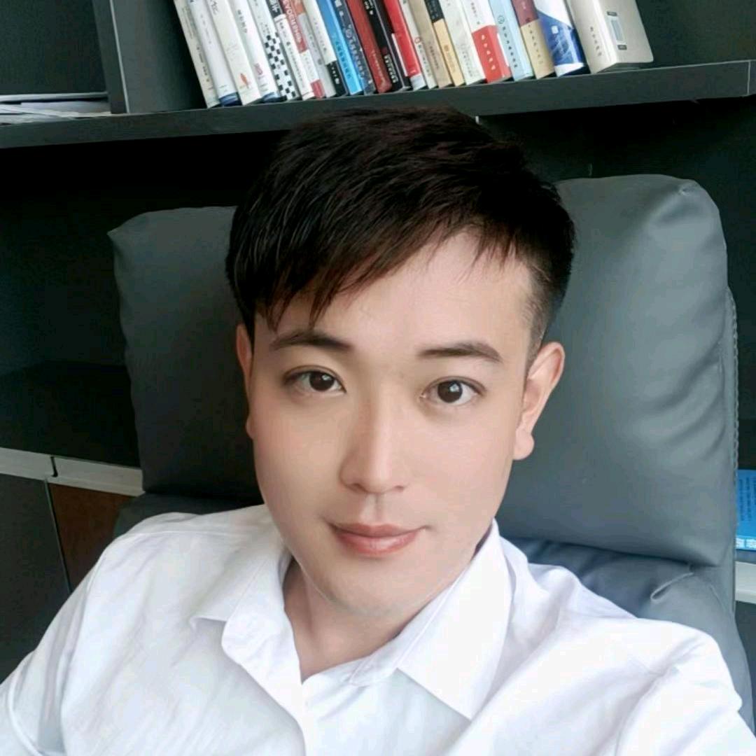 陈玉龙