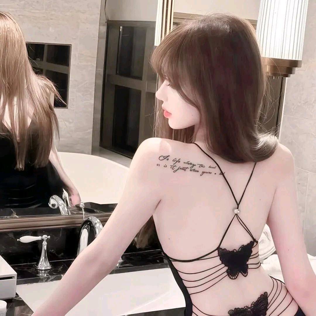 拖鞋里的痰