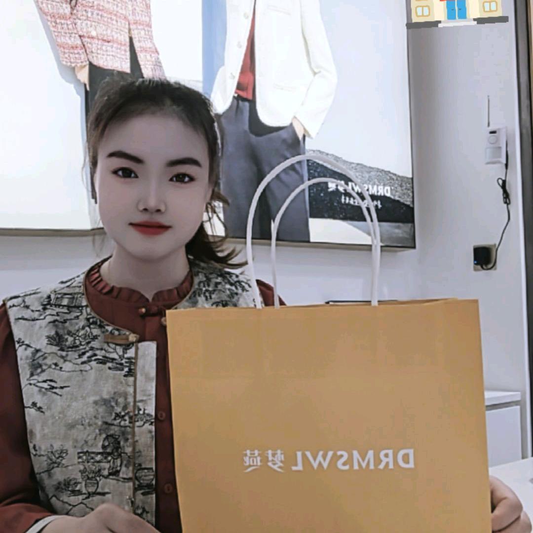 八士梦燕..小美