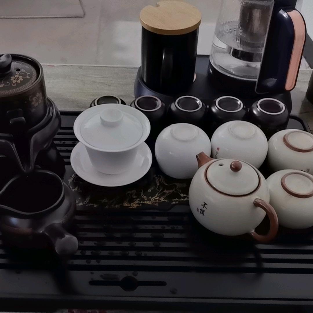 亐㔓（遇见）