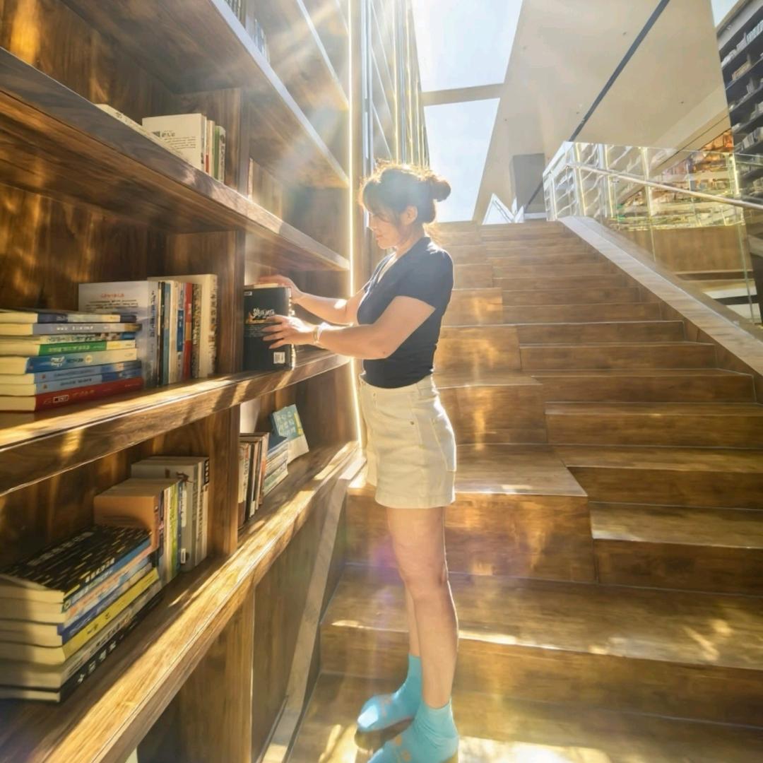 🌤️Yang♥️ᥫᩣ໌້ᮨ