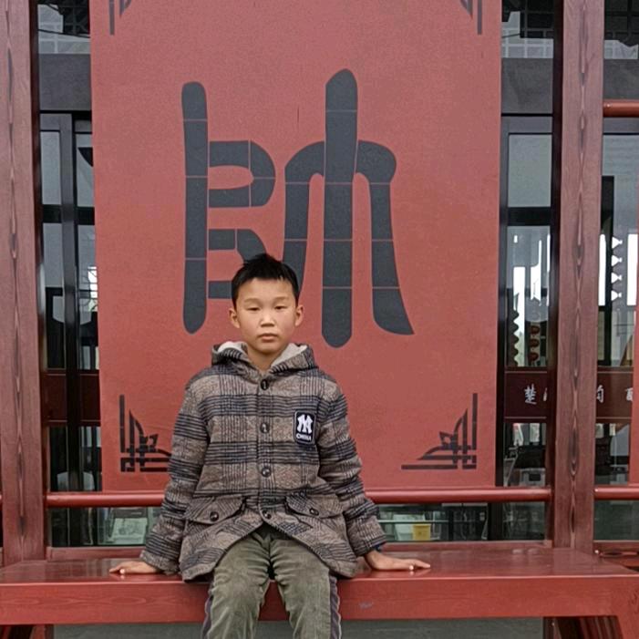竞翔蓝天梁永屯