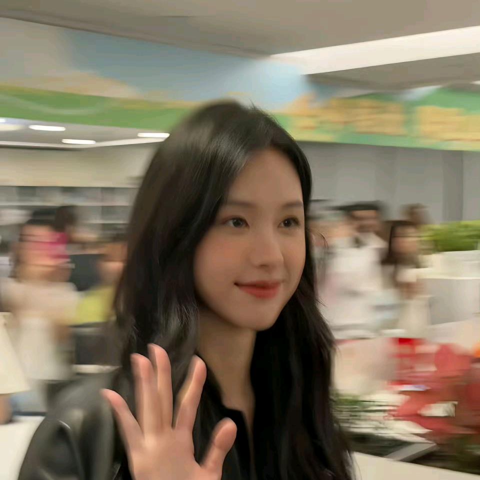 XL蜗牛向上爬
