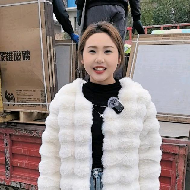 瓷砖小小石
