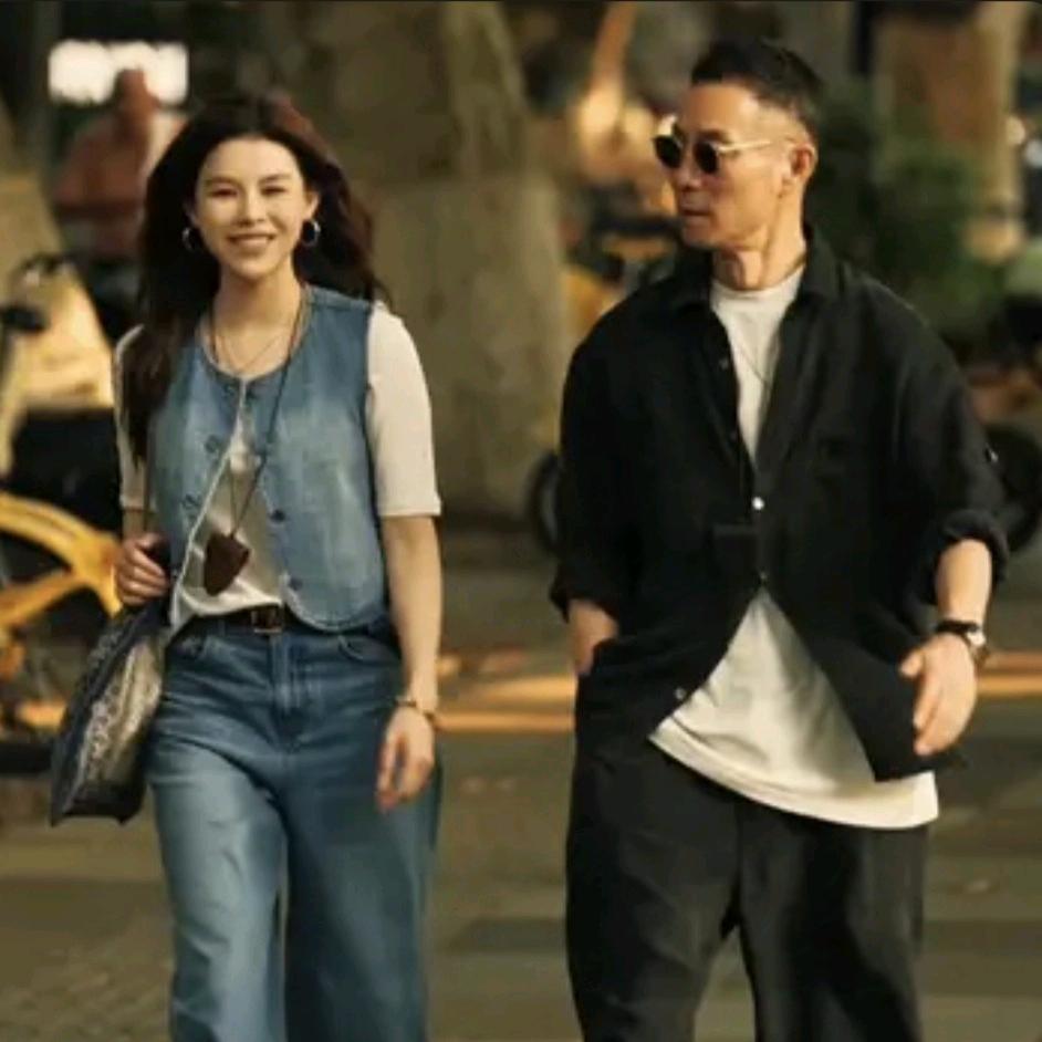 海上yeba（轻奢女装）