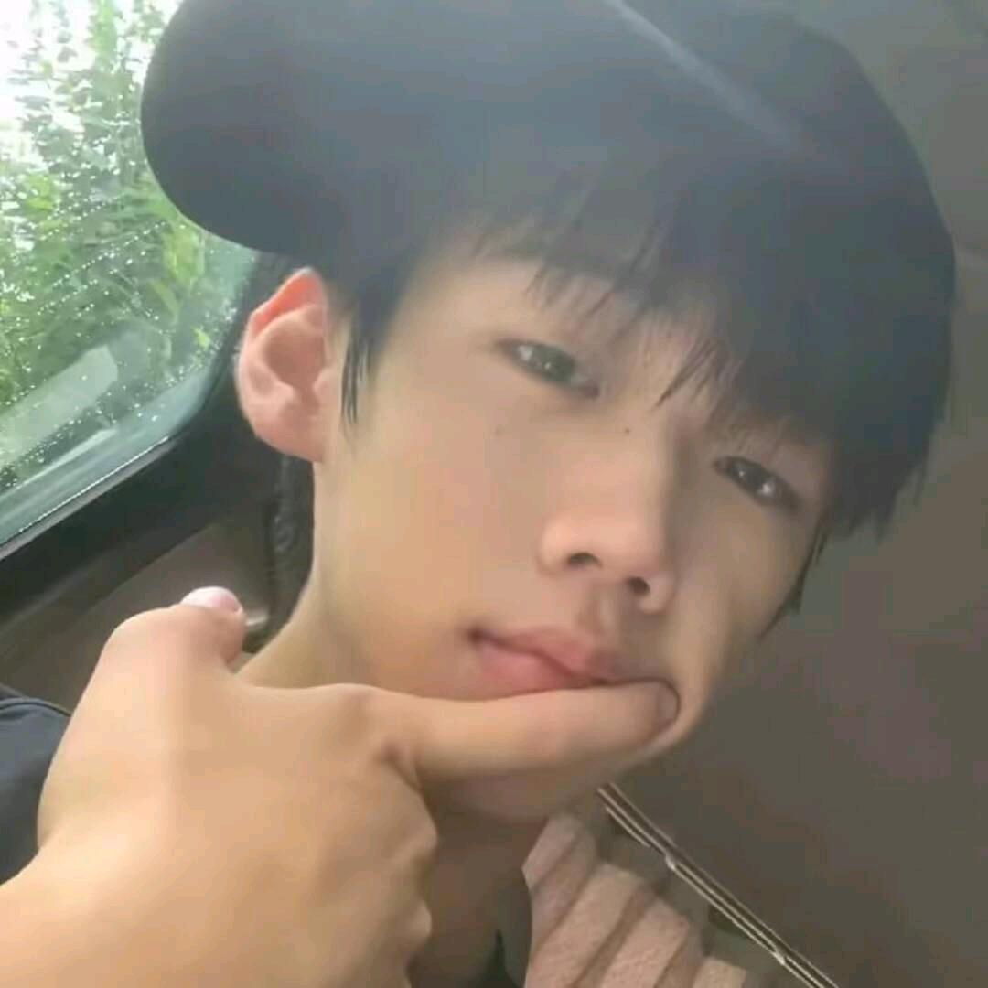 周潇齐