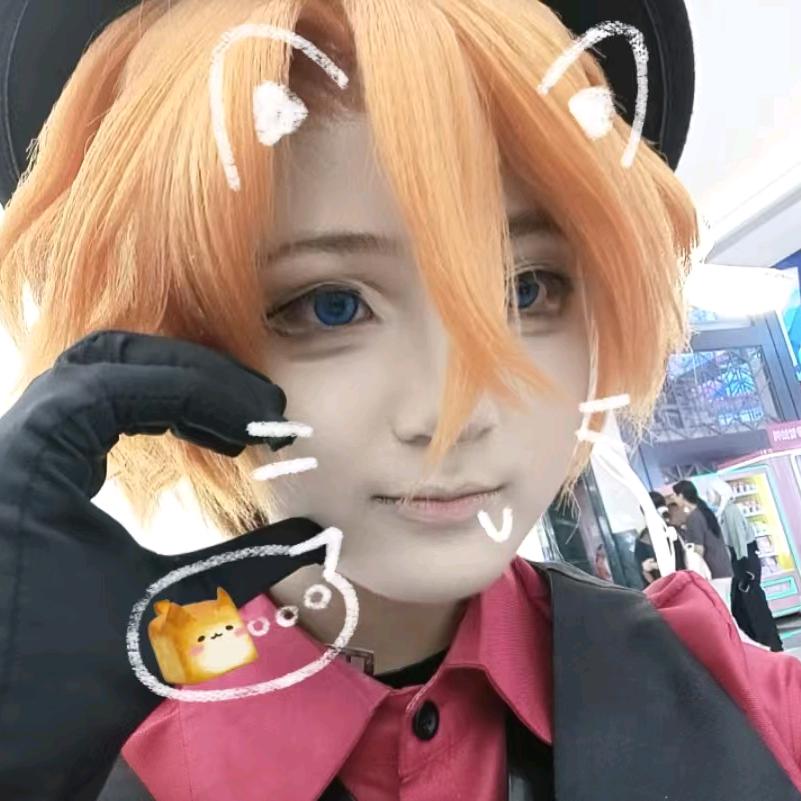 小猫嘟嘟