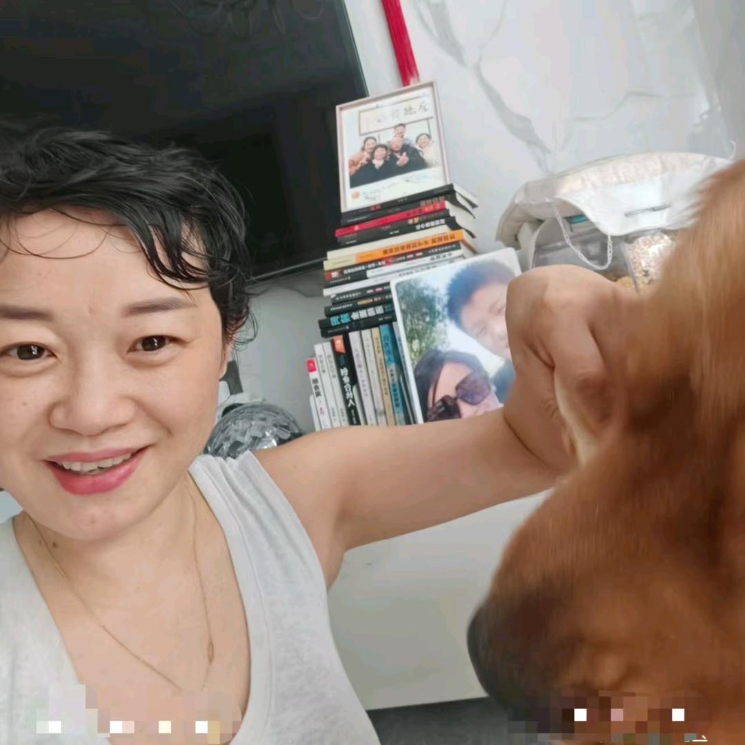 单亲带娃宝妈大玉儿