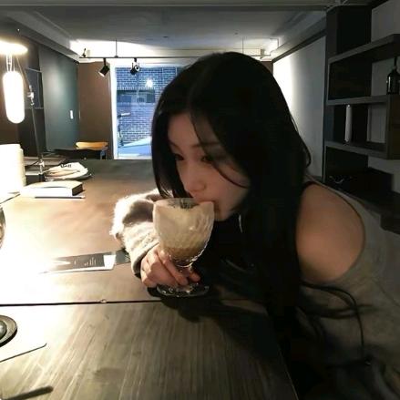 根号妻_
