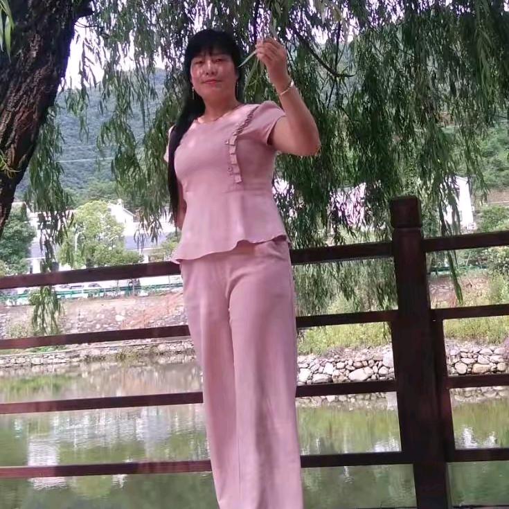 阿唐谈情感（每晚8：20直播）