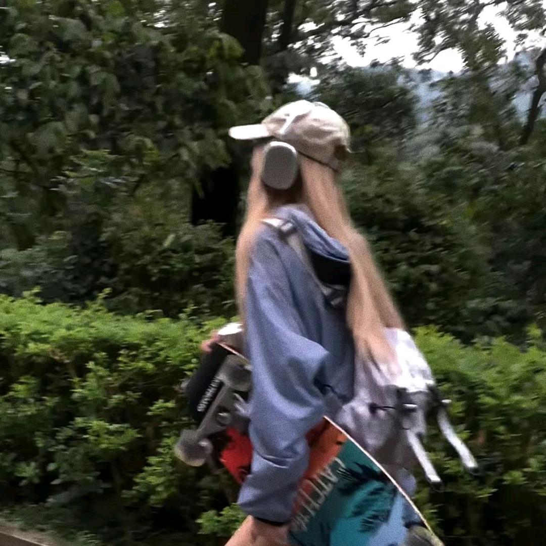 玉米卷儿.