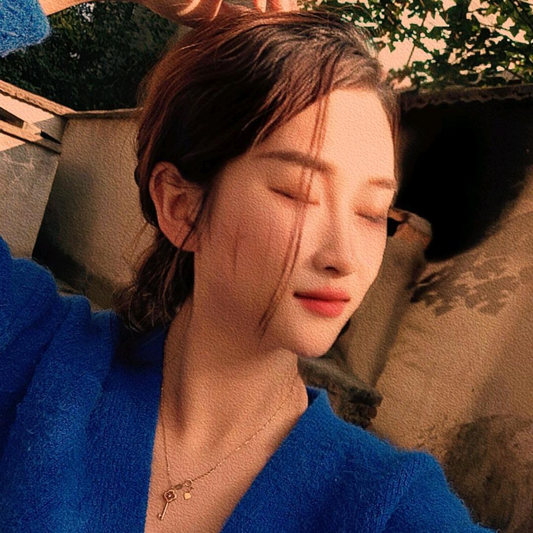 敏敏《摆摊卖辣条》