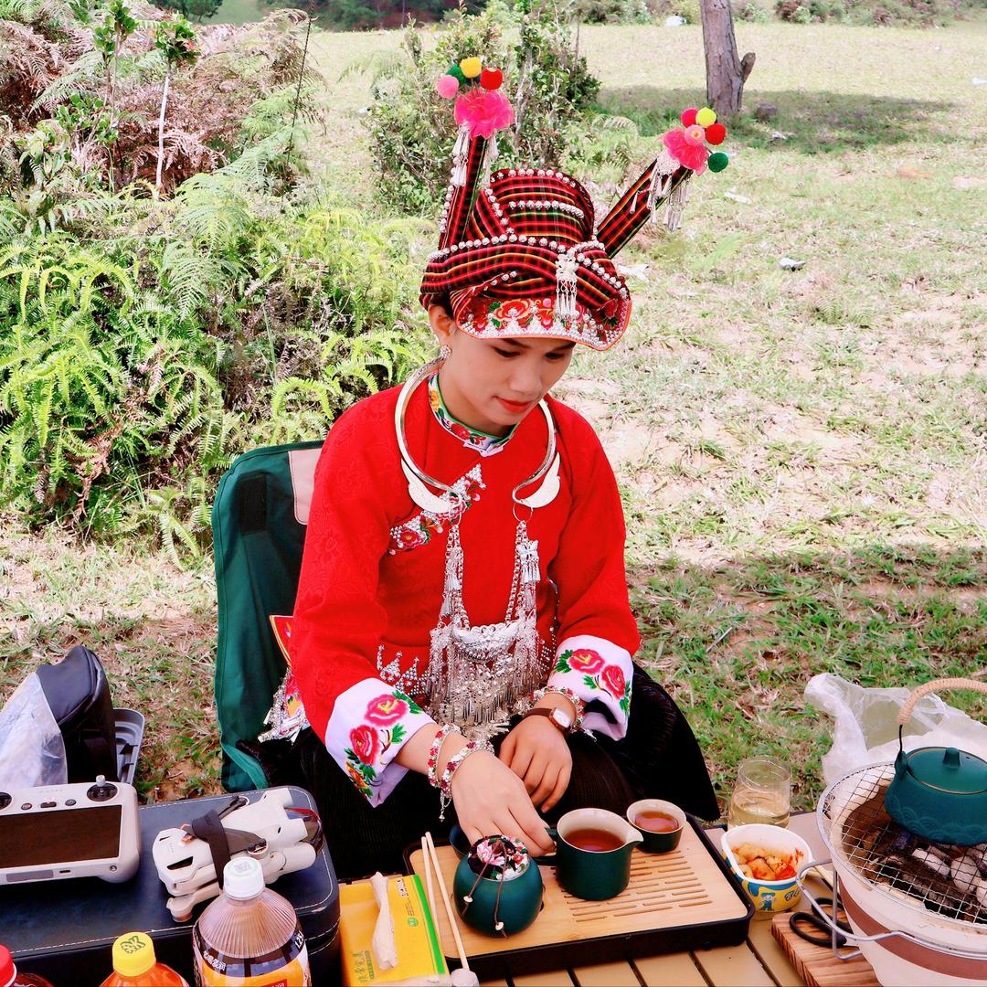 非遗壮衣坊30号门