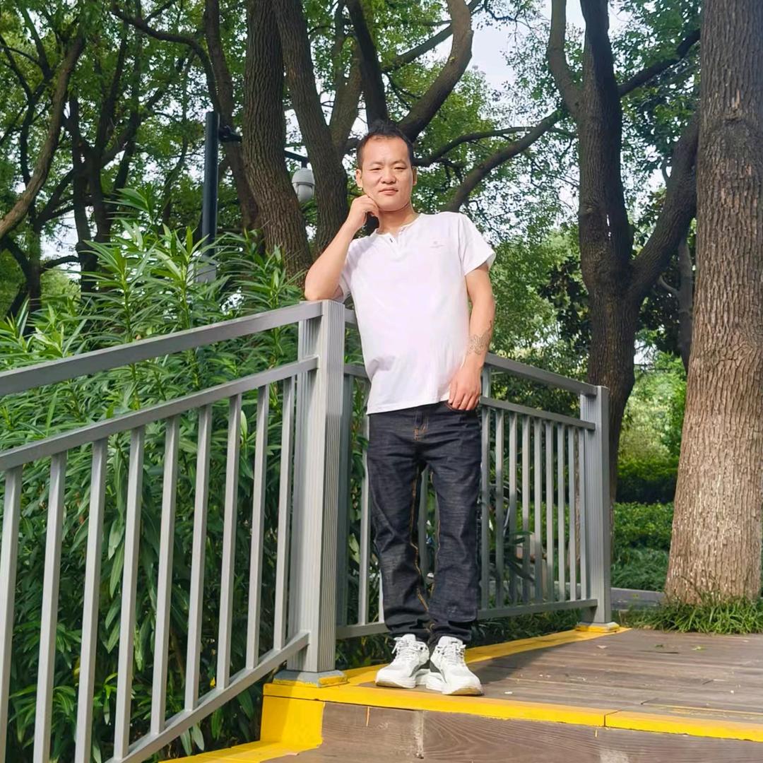 @小王@
