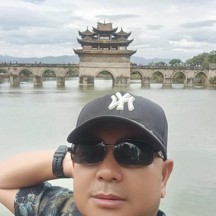 景江宾馆，泳哥