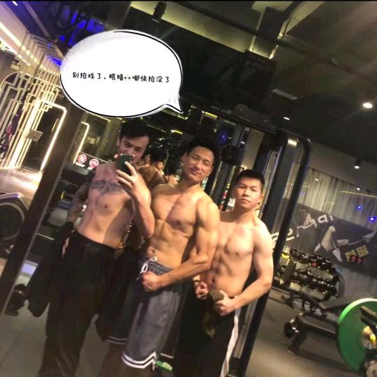 男人就是要多撸铁