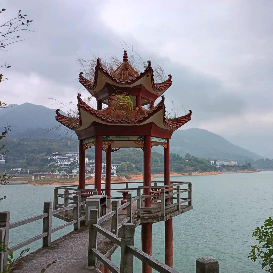 🇨🇳&烈酒^0^暖心🇨🇳