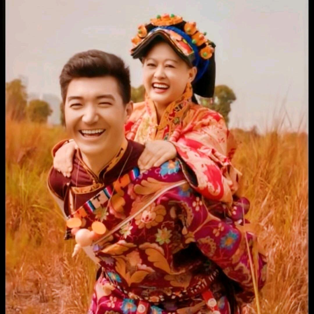 措措有秀☞藏汉姐弟恋夫妻