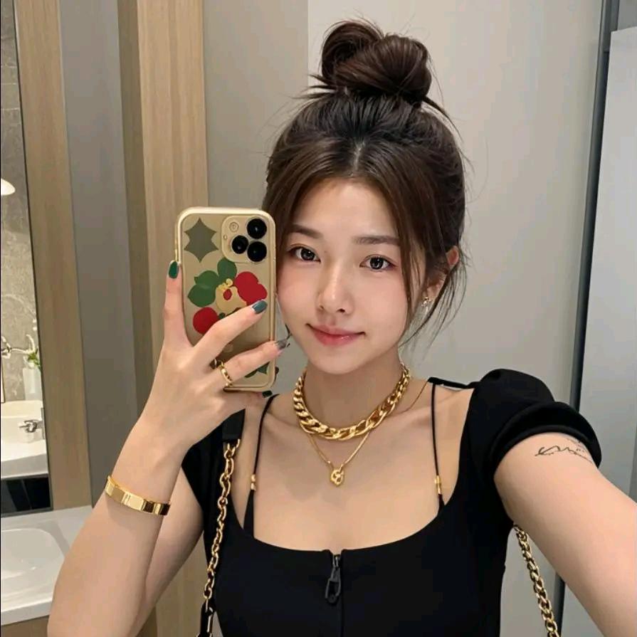 木子李（三胎孕中期）