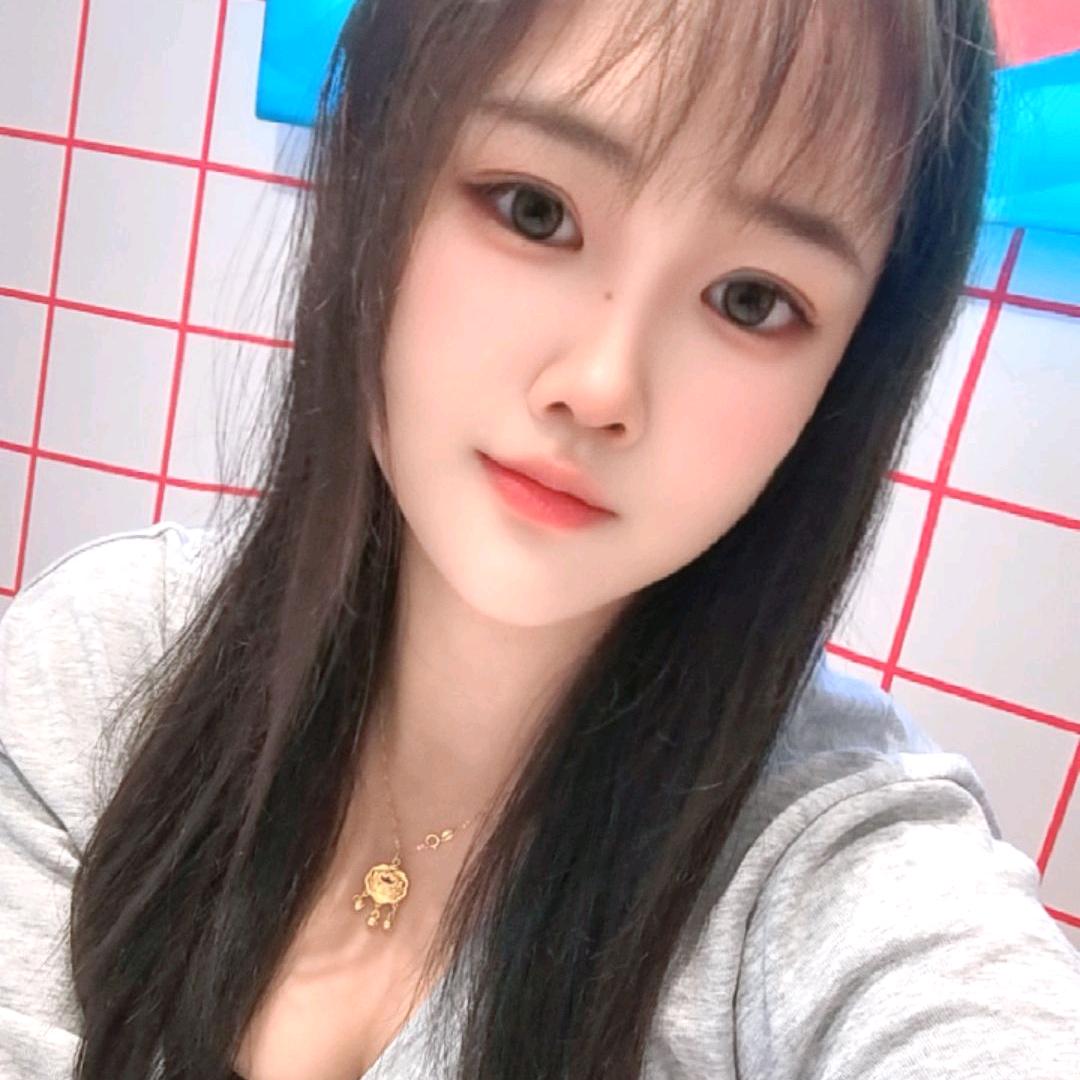 喜欢ヾ(*ΦωΦ)ツ喝酸奶