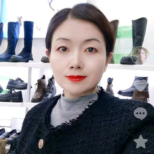 新密市西大街摩登品味前线