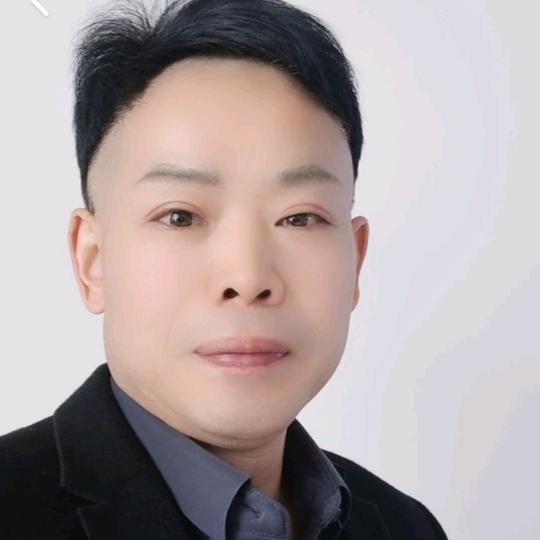 新奥金服