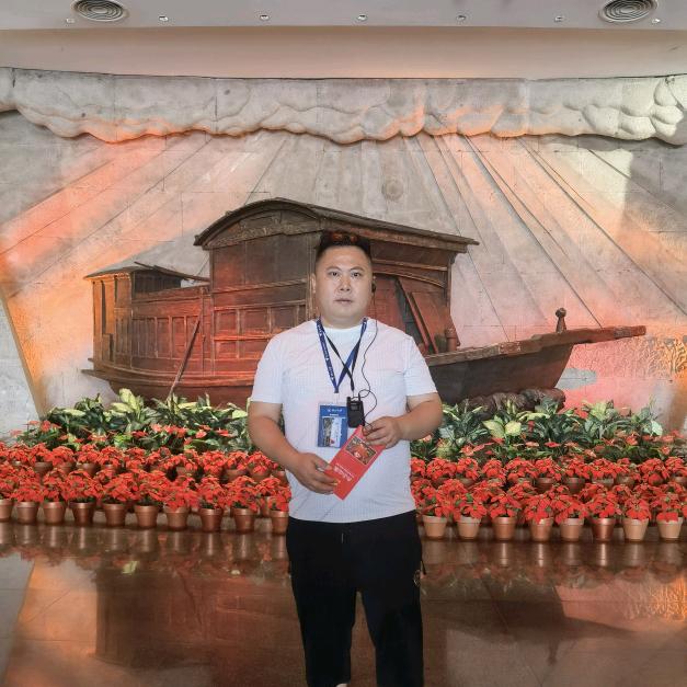 徐工小罗哥