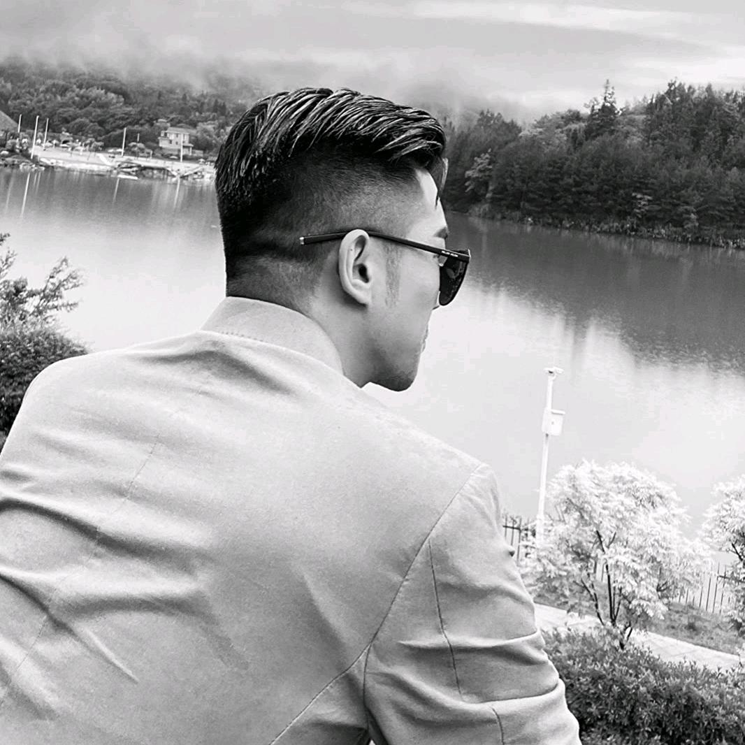 貳柒.♠️
