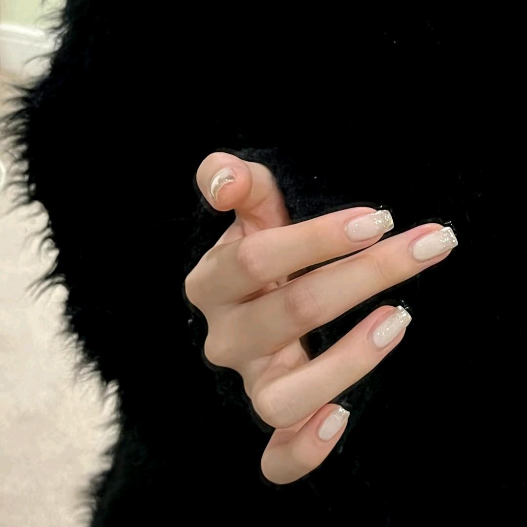 高高美甲美睫工作室官方号