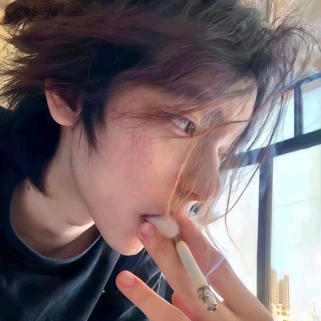 辉