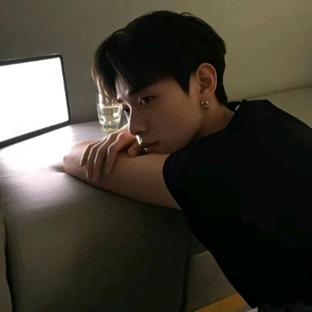 春风吹来望春风