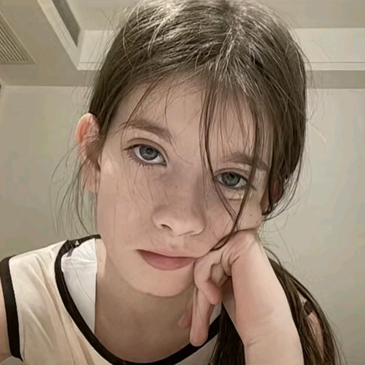 ￴￴ ￴￴￴￴ ￴￴ ￴￴￴