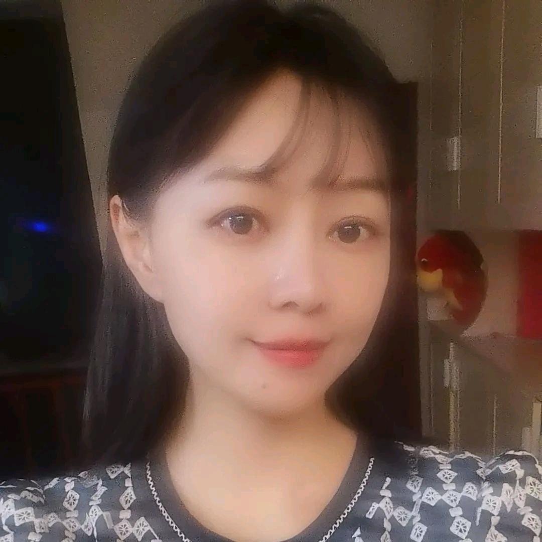村花知梦