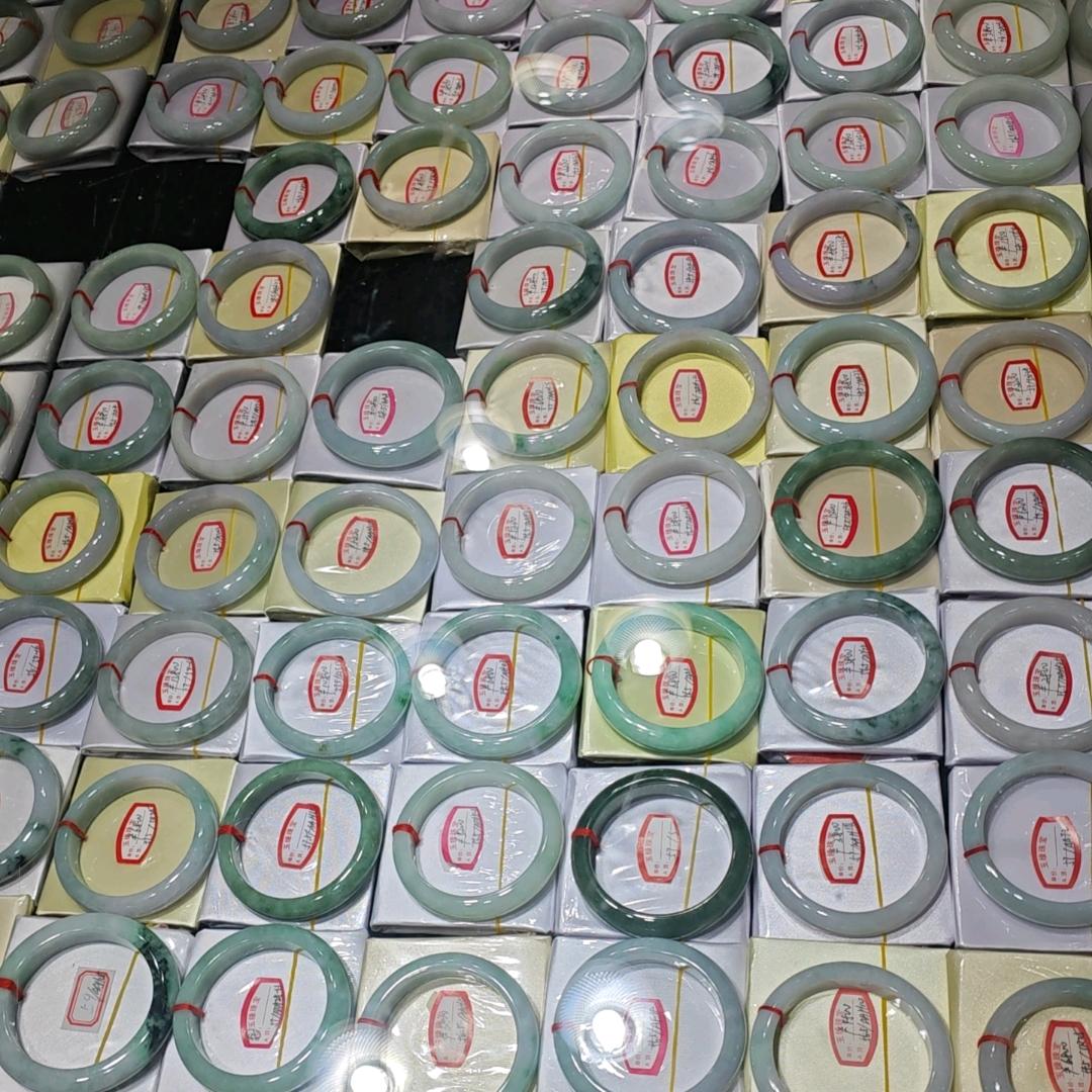 钱来翡翠（特价批发号）