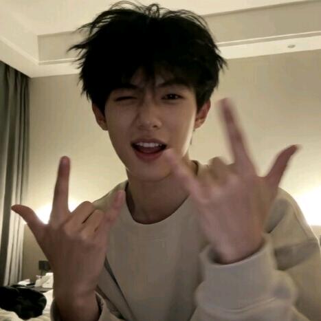 偷92岁老大爷内裤穿