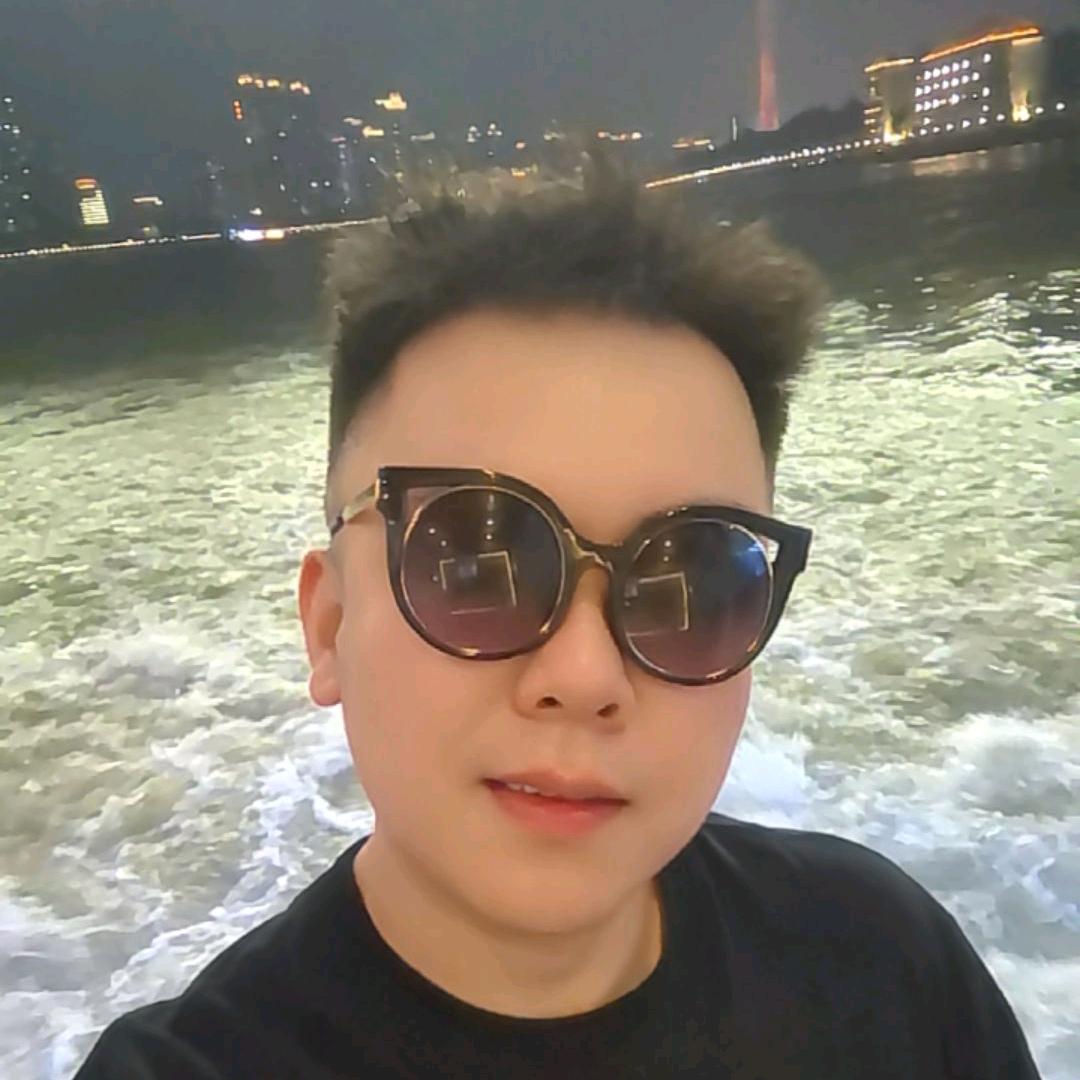 龙龙☀️