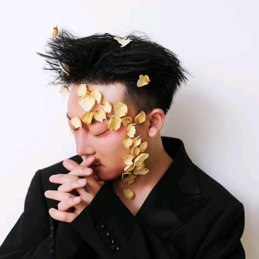化妆总监：熙晨
