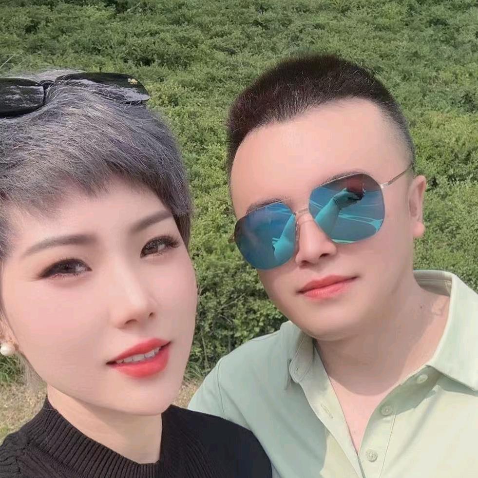 嘚嘚一嘚嘚