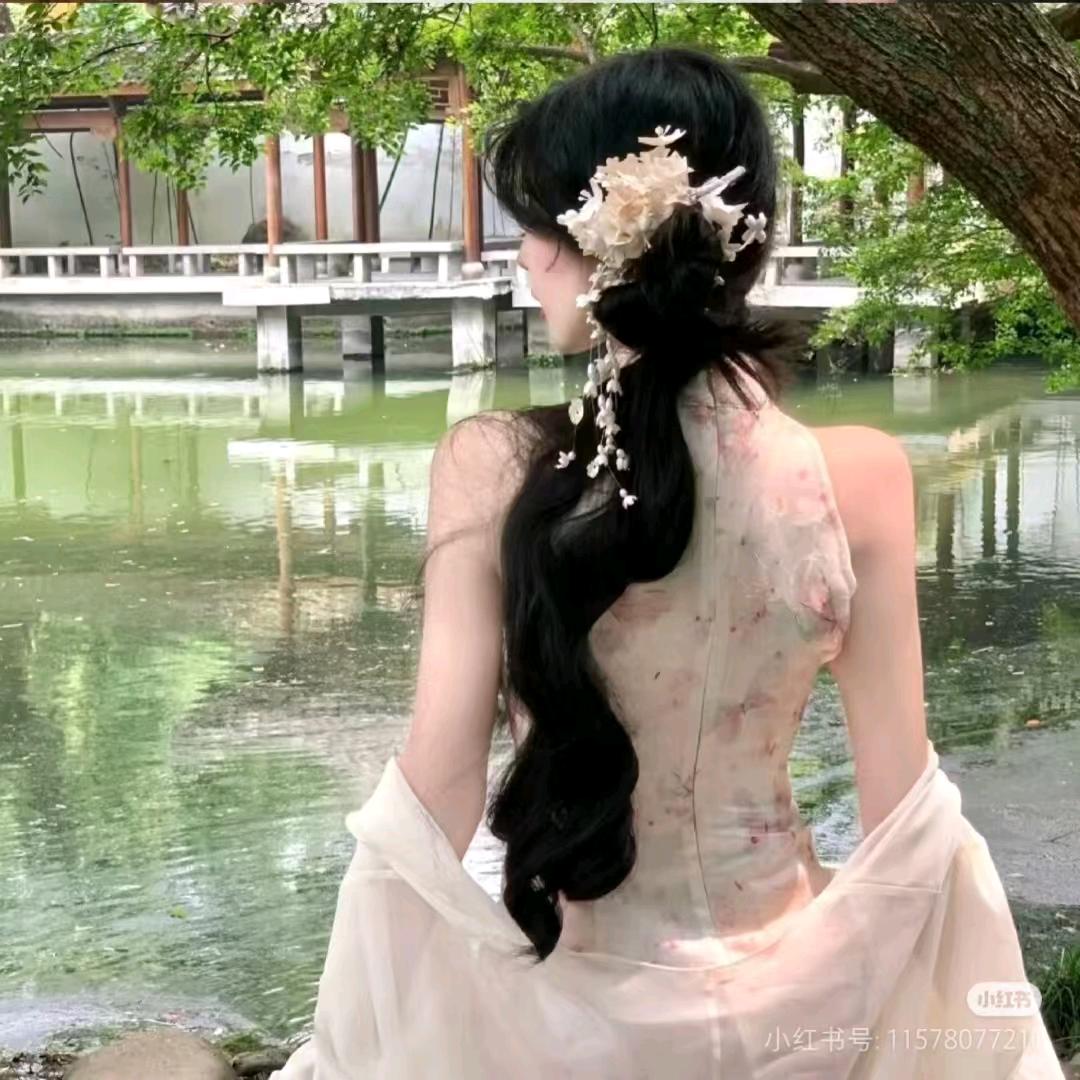 花落微凉梦清幽